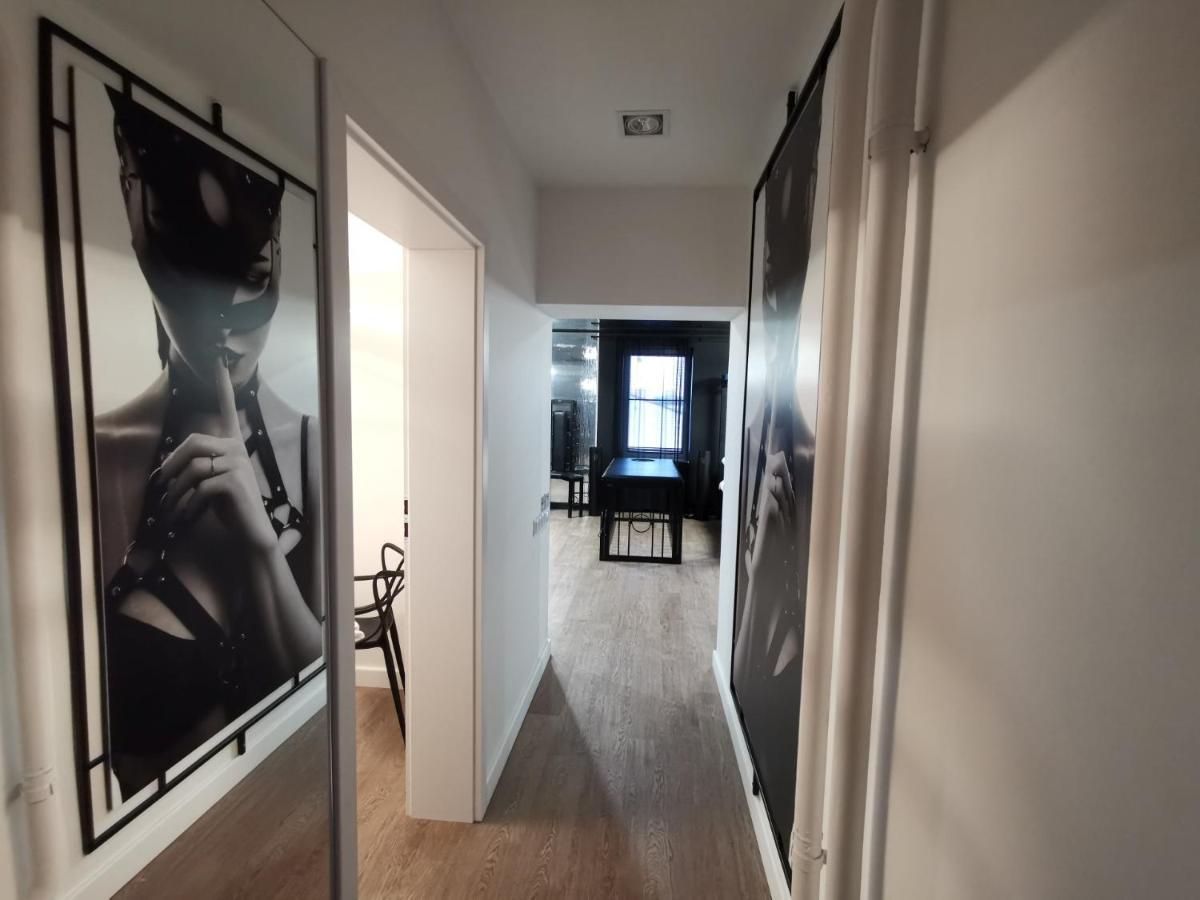 Bdsm Apartament Czestochowa Luxxx - Adults Only - Tylko Dla Doroslych Экстерьер фото