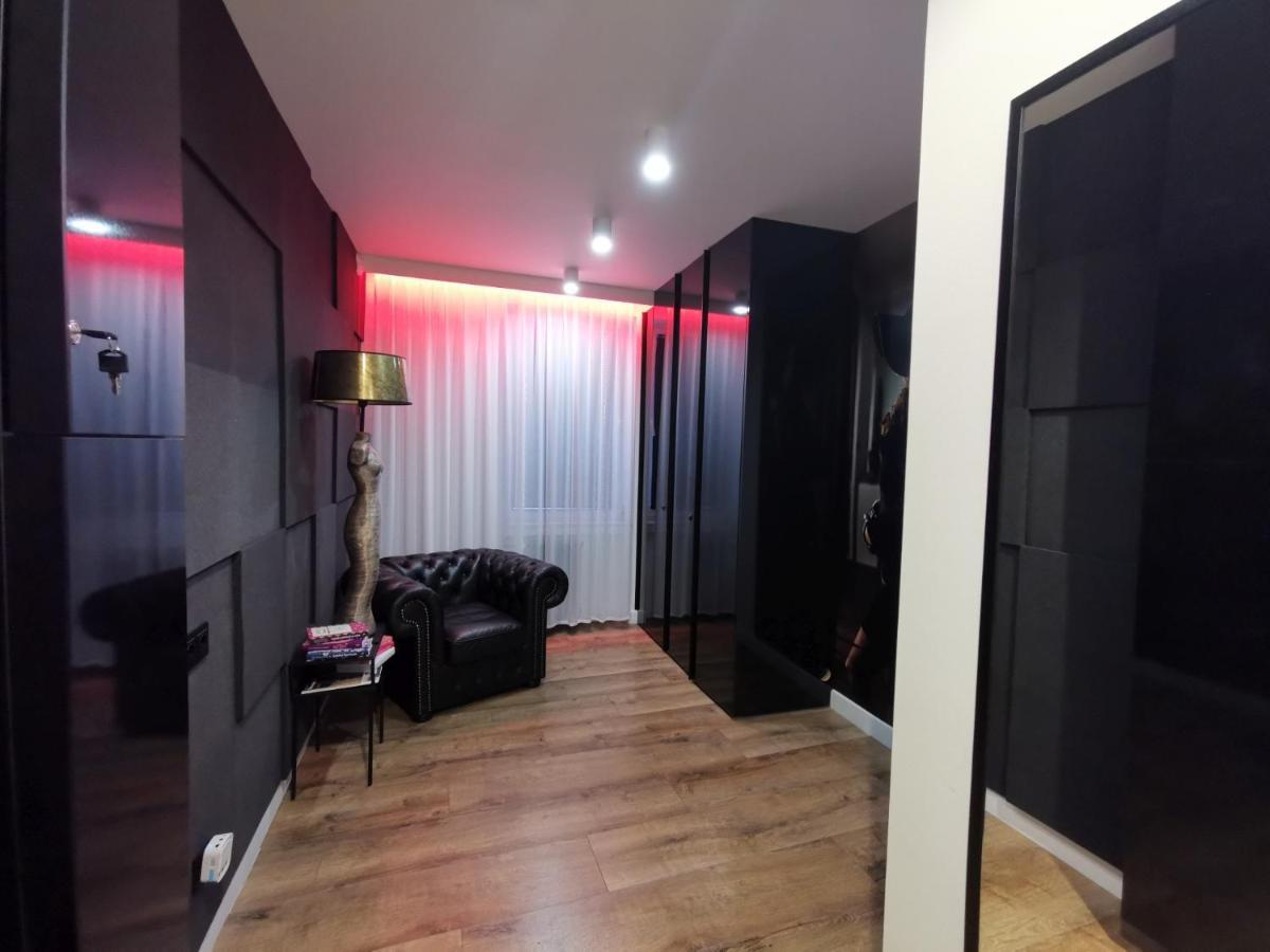 Bdsm Apartament Czestochowa Luxxx - Adults Only - Tylko Dla Doroslych Экстерьер фото